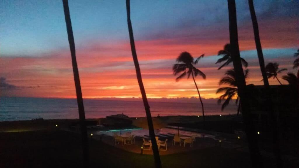***Serendipity On The Moana - Legal & Oceanfront - Great For Work & Play!*** Waianae エクステリア 写真